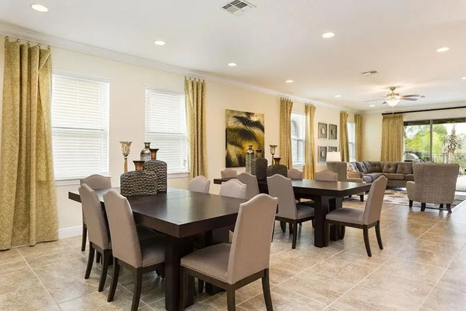 Reunion Paradise House