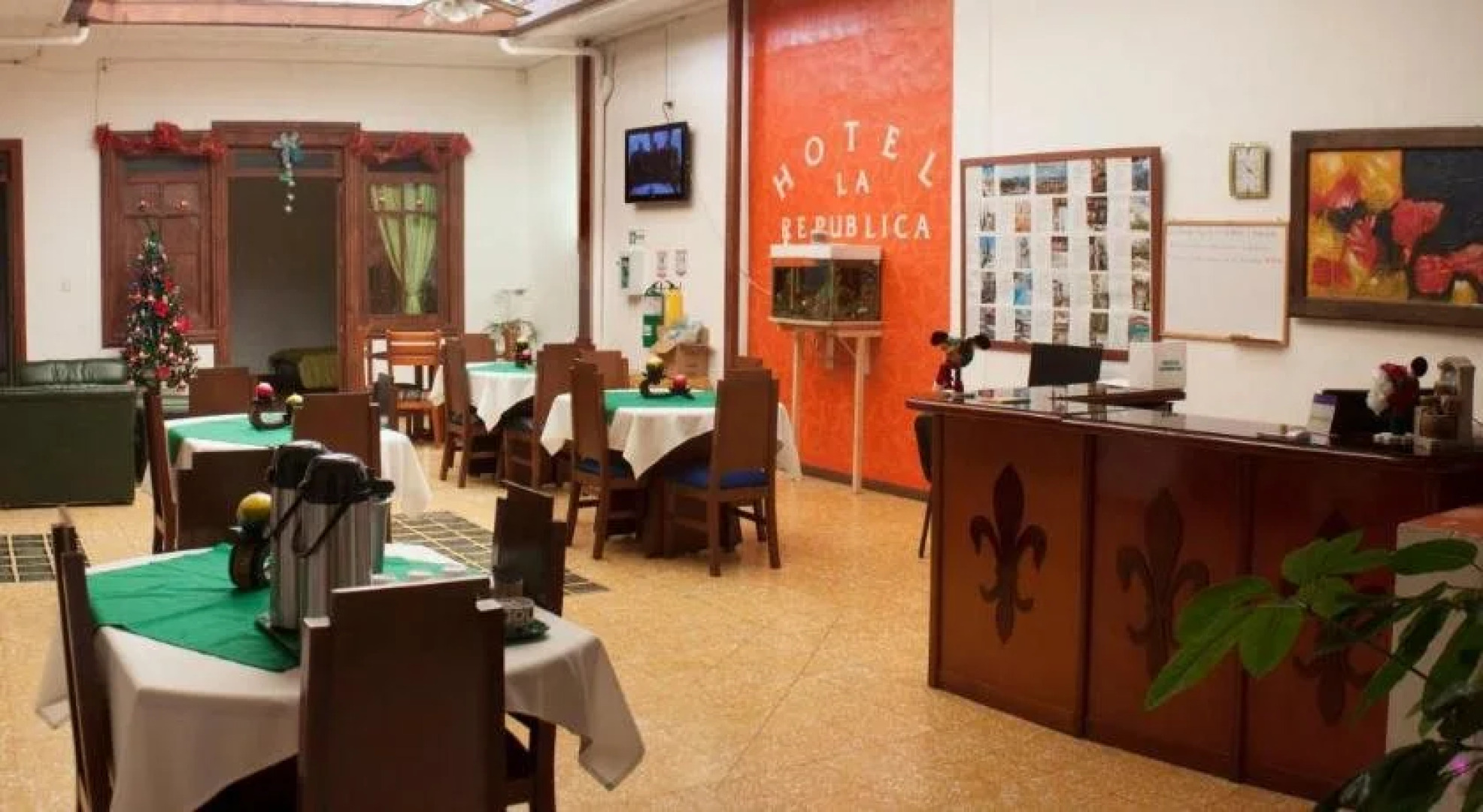 Hotel La Republica