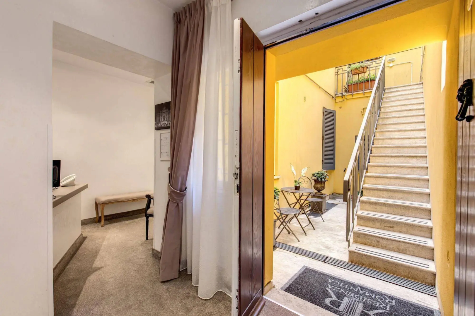 Residenza Domizia Smart Design