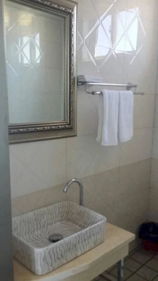 Xingcheng Xiaolonggong Hotel