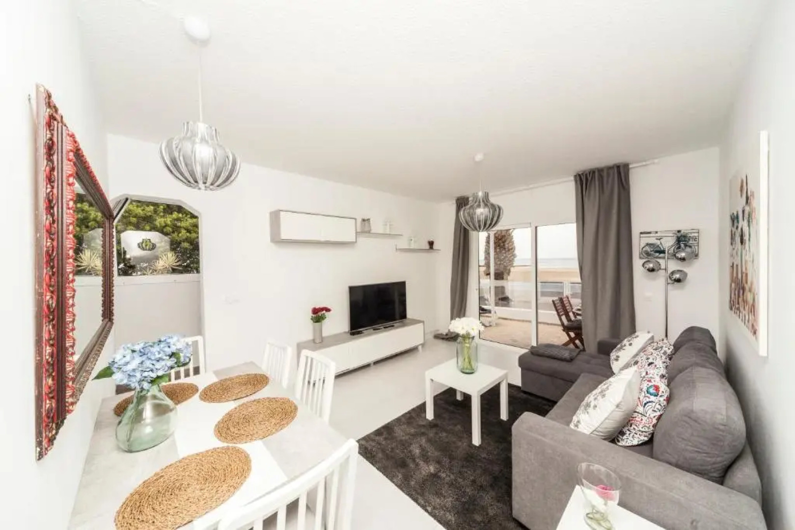 Luxury Suite Sea Front II