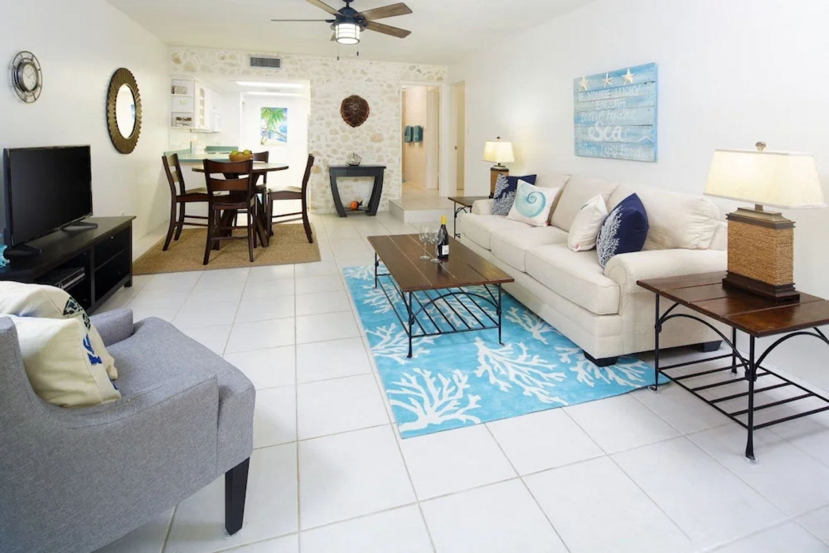 Villas Pappagallo by Cayman Villas