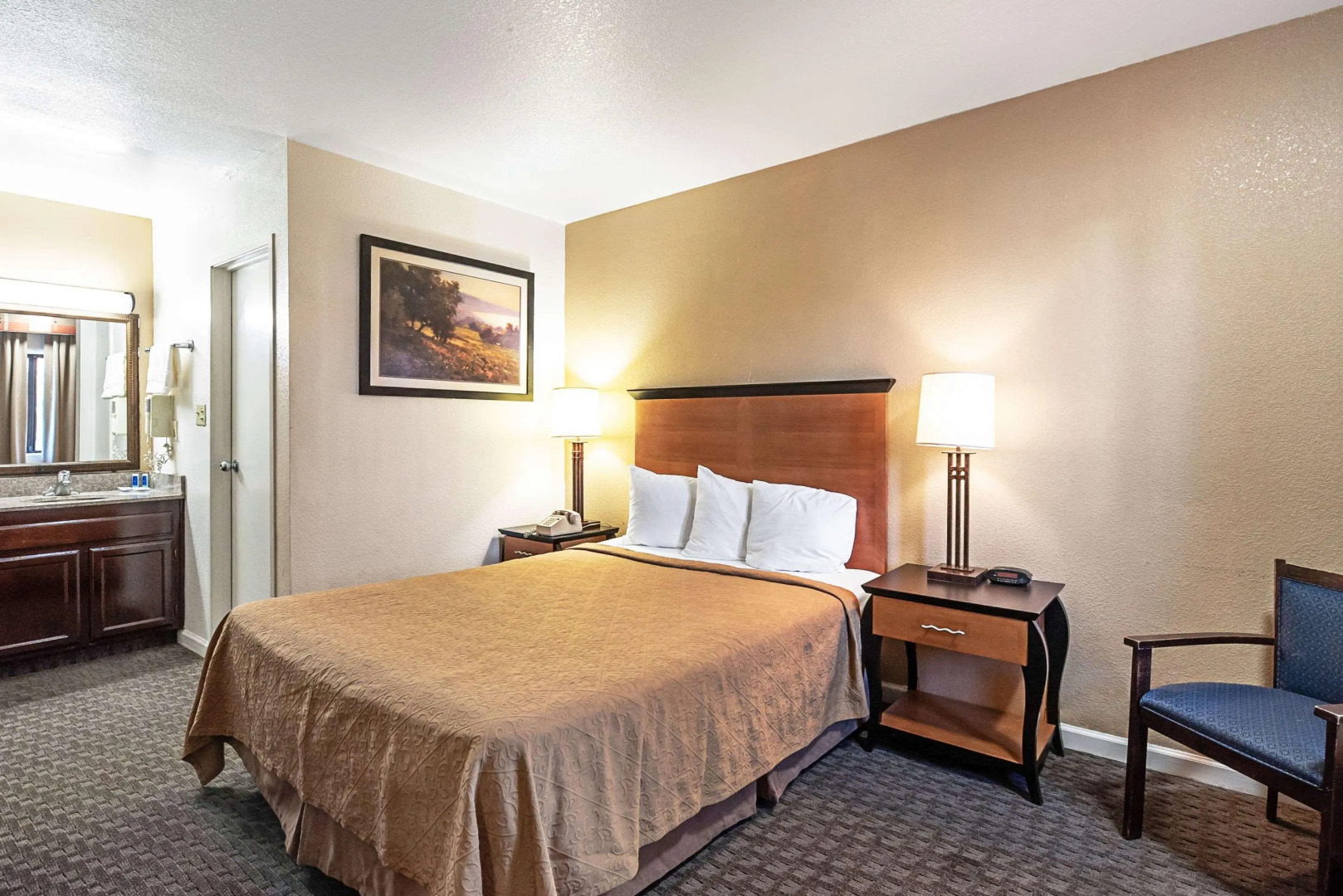 Rodeway Inn at Nevada State Capitol