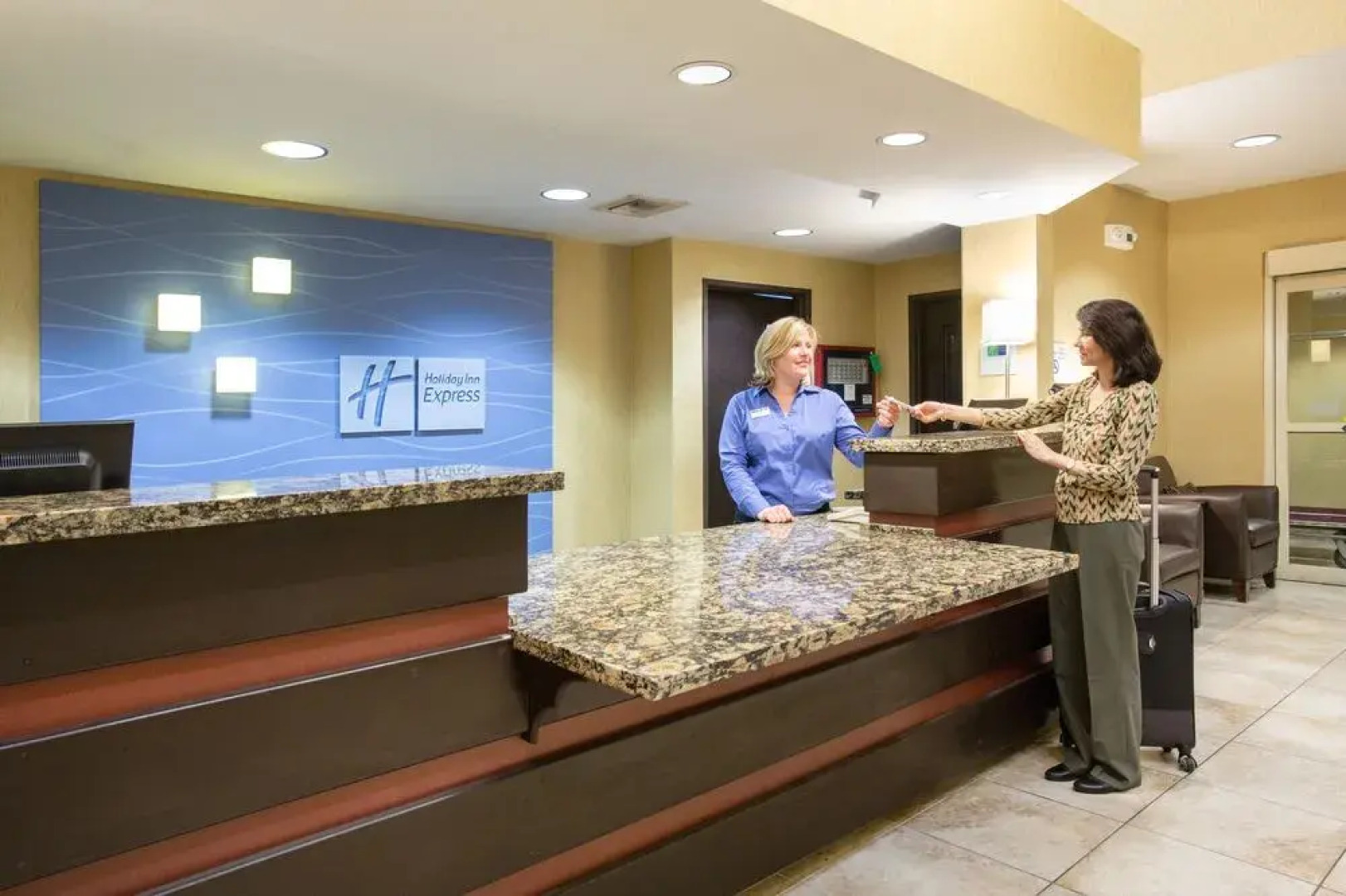 Comfort Inn & Suites At ASU