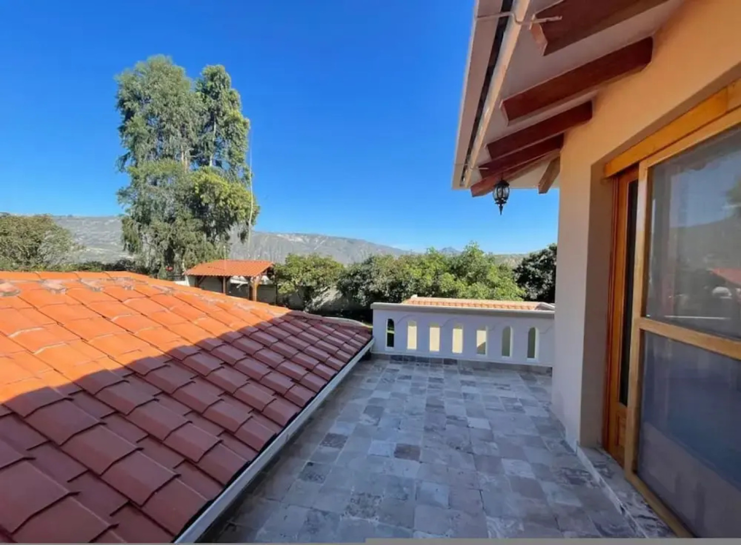 Luxury Casa Guayllabamba - BBQ Jacuzzi Gym Piscina