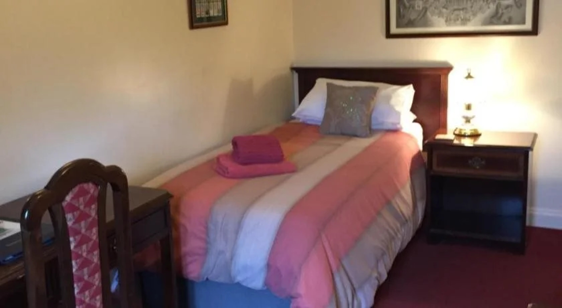The Horseshoes Bed & Breakfast