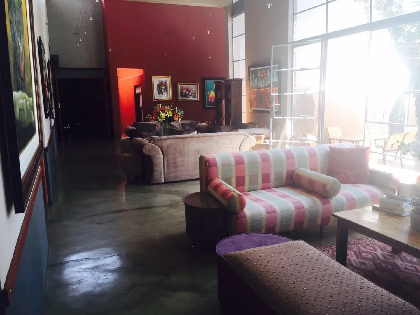 African Moon Corporate House