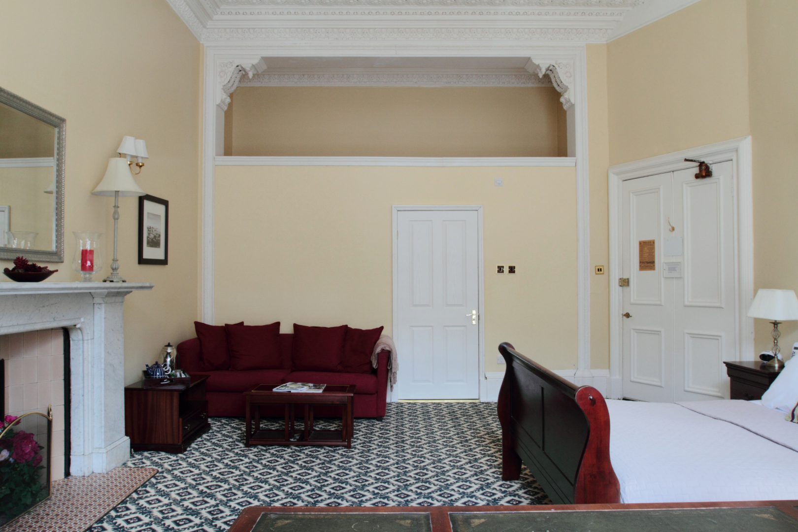 Отель Edinburgh Thistle