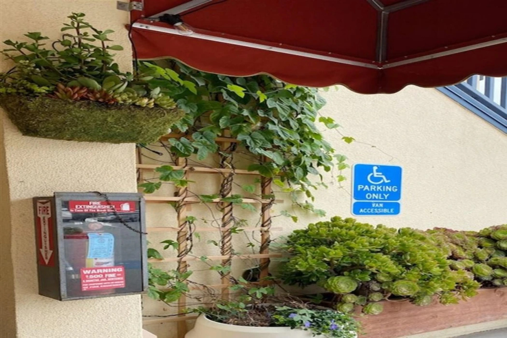 Monarch Valley Inn Marina at Monterey Bay