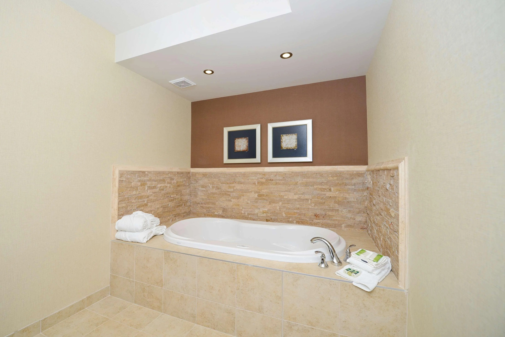 Best Western Cold Lake Inn