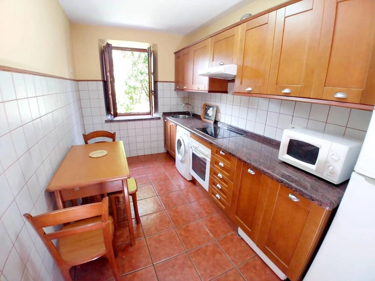 House With 5 Bedrooms in San Román de Villa, With Terrace