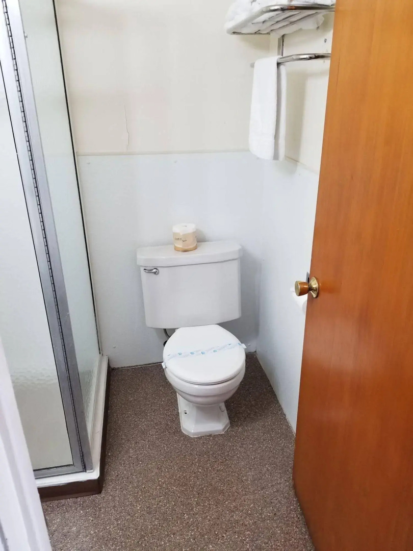 The Royal Victorian Motel