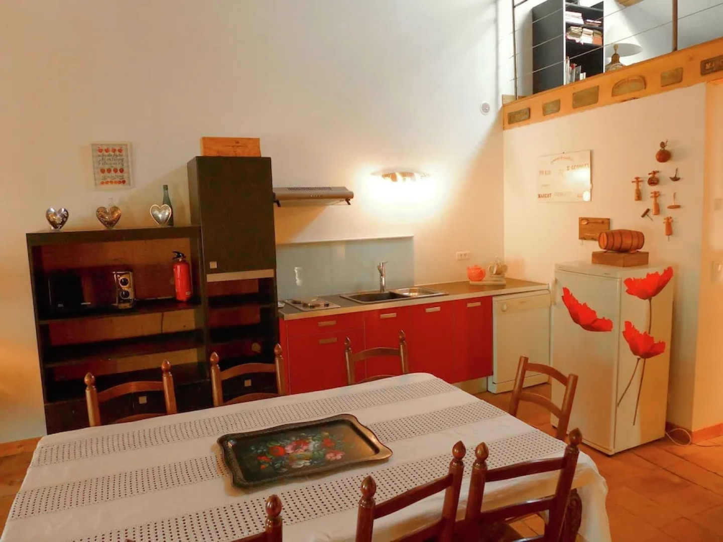 Beautiful, Large Village House With Private Pool and Close to Swimming Beach!