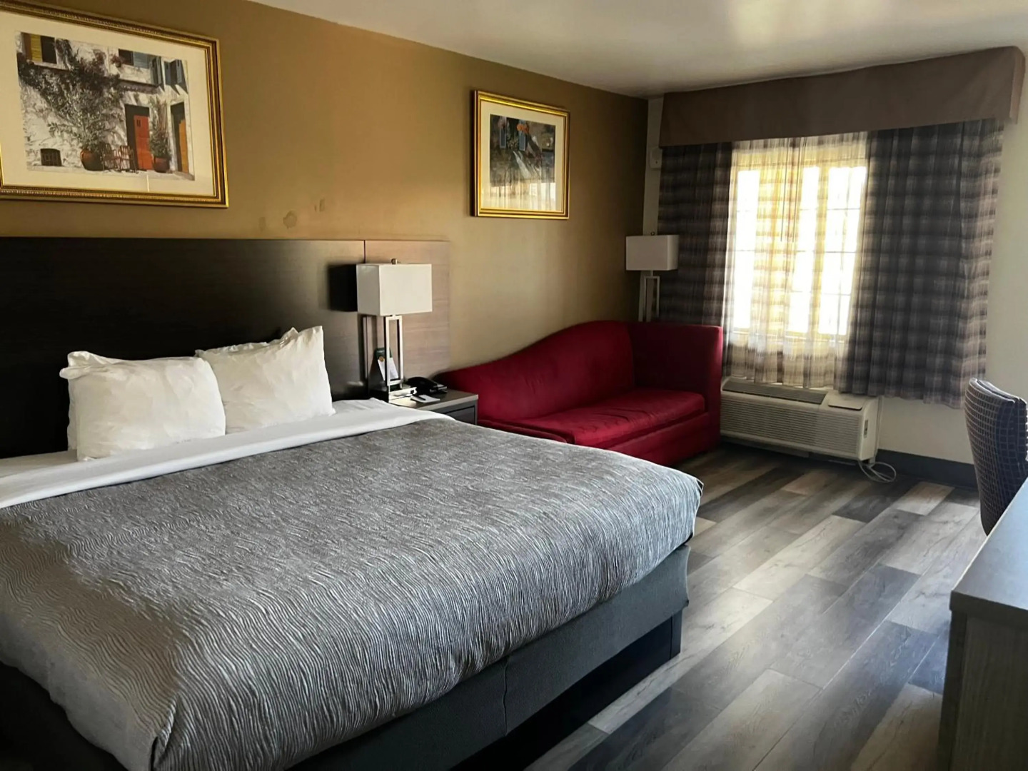 Quality Inn & Suites Goodyear - Phoenix West