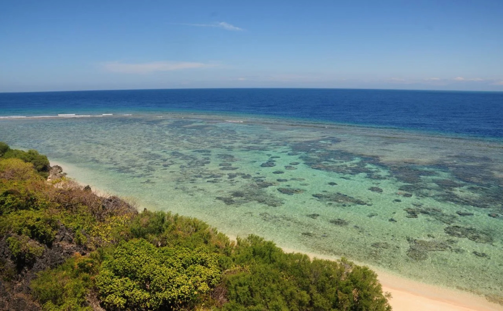 Gustav's Place Silver Beach Dive Resort