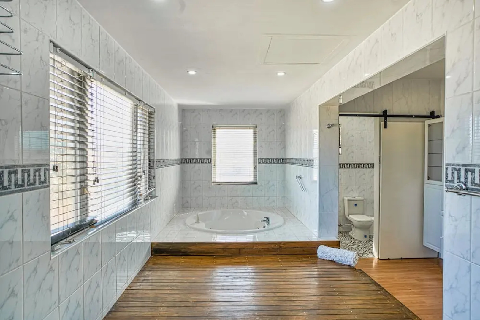 Direct Ocean Front Villa With Private Pool + View! Boca Catalina Malmok!