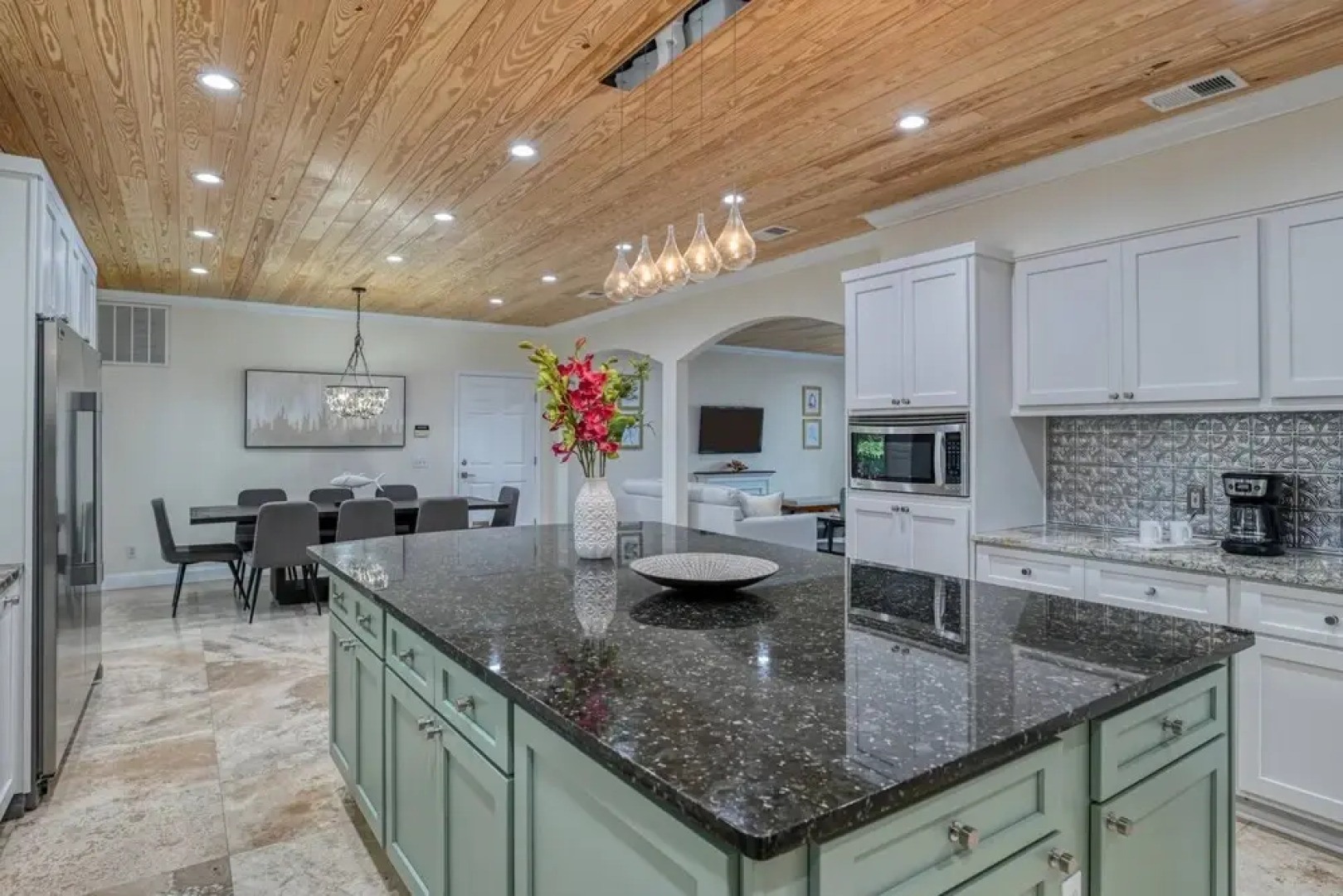 Golden Mile Beach Retreat