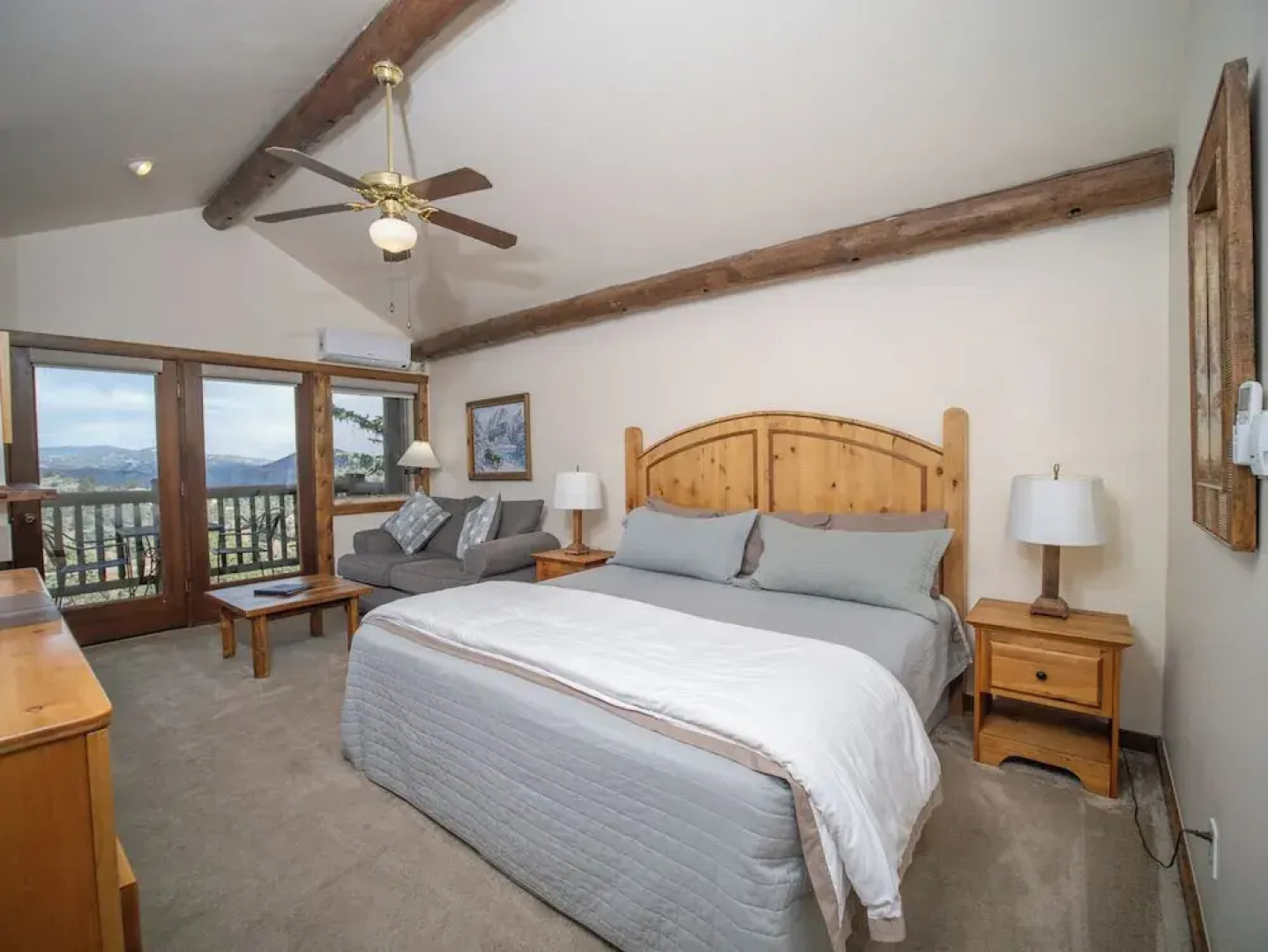 Taharaa Mountain Lodge