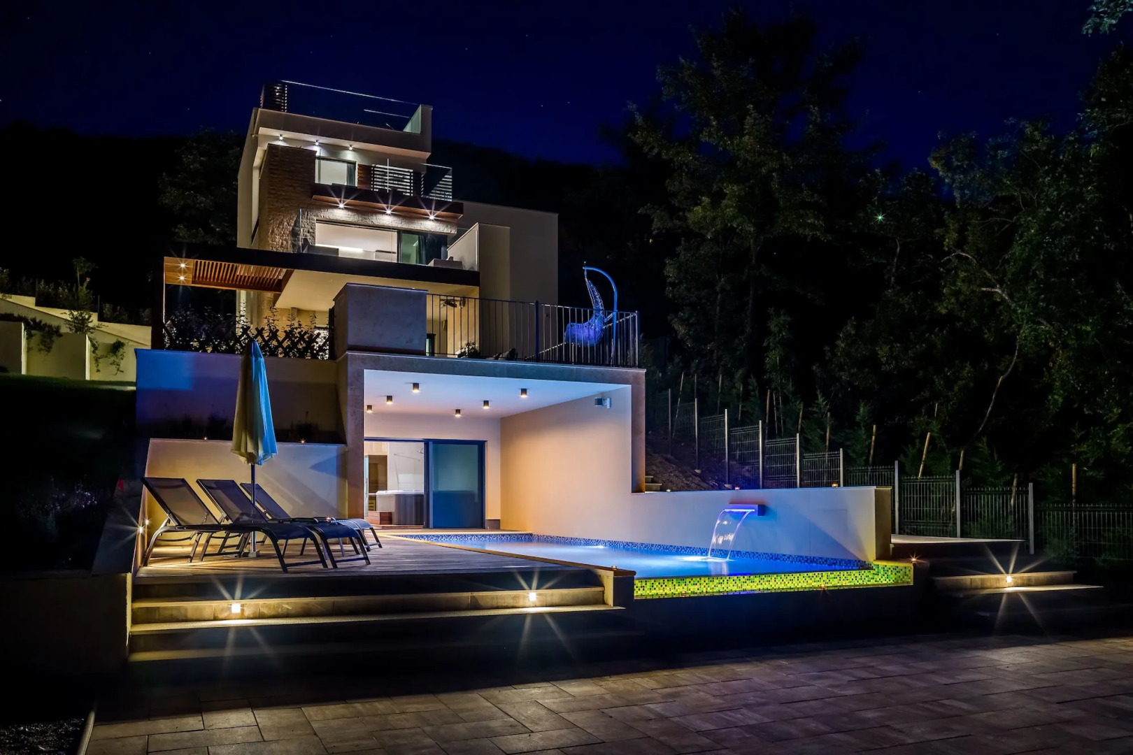 Villa AltaVista, Opatija - Seaview & Relax with Heated Pool and Private MiniGolf