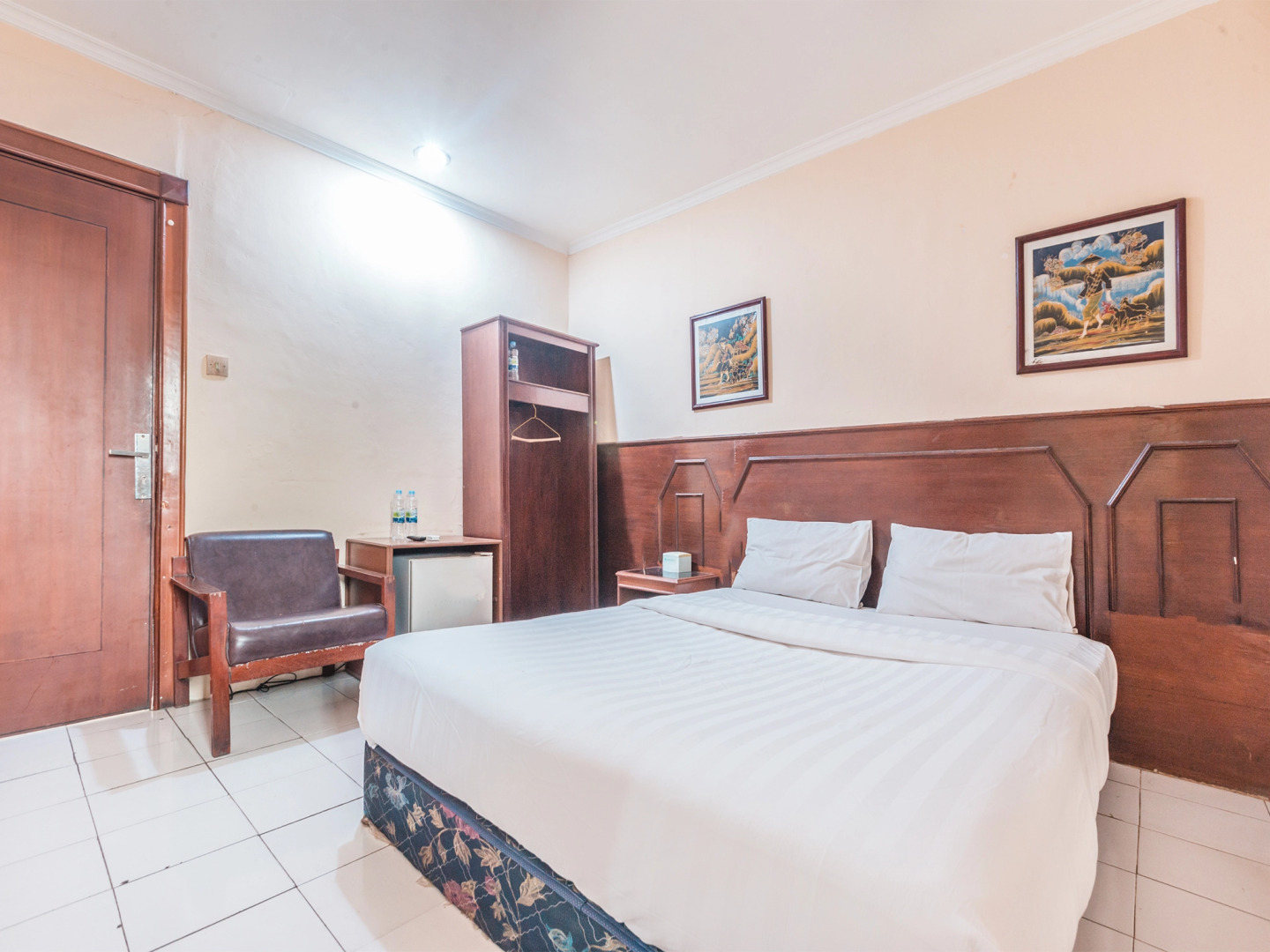 OYO 1383 Taman Cibinong 2