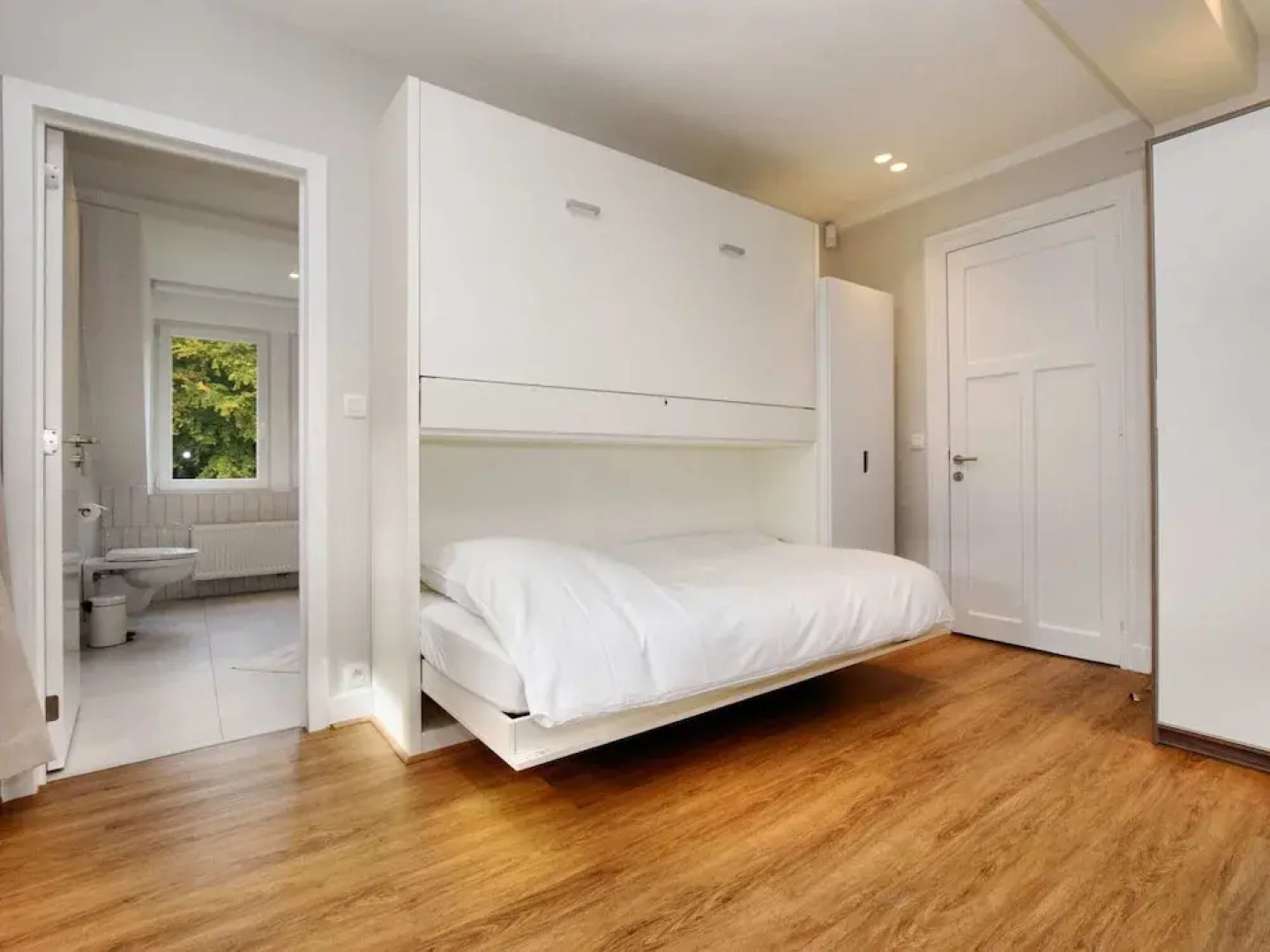 Opulent Holiday Home in Spa with Sauna, Hot Tub, Playroom