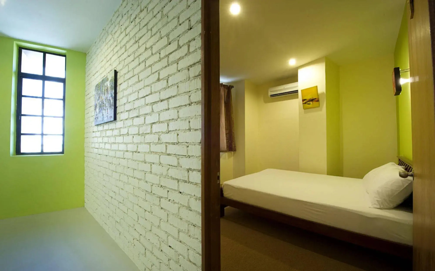 The Explorers Guesthouse and Hostel