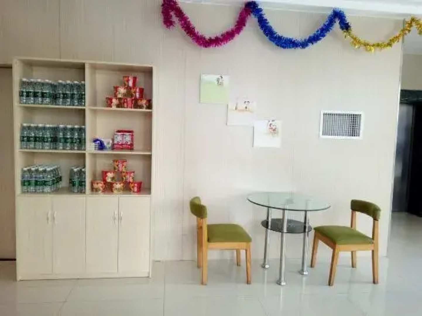 Grid Inn (Lingshan Liufeng)