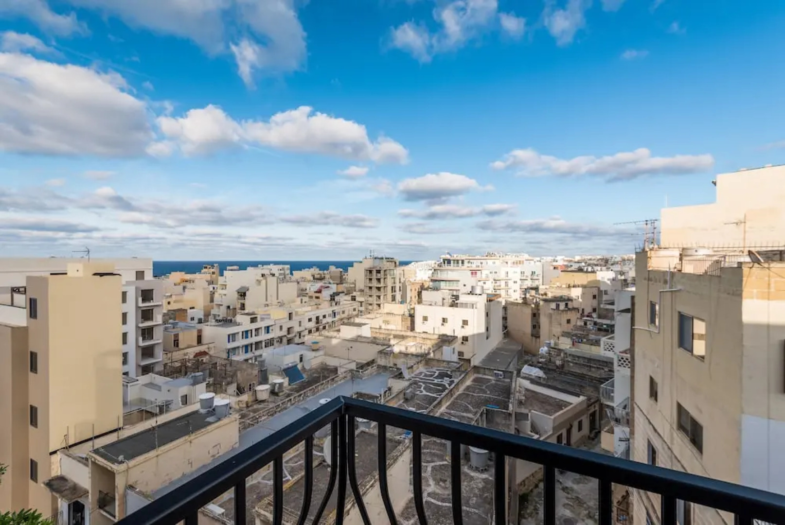 Seashells Self Catering Apartment by Getaways Malta