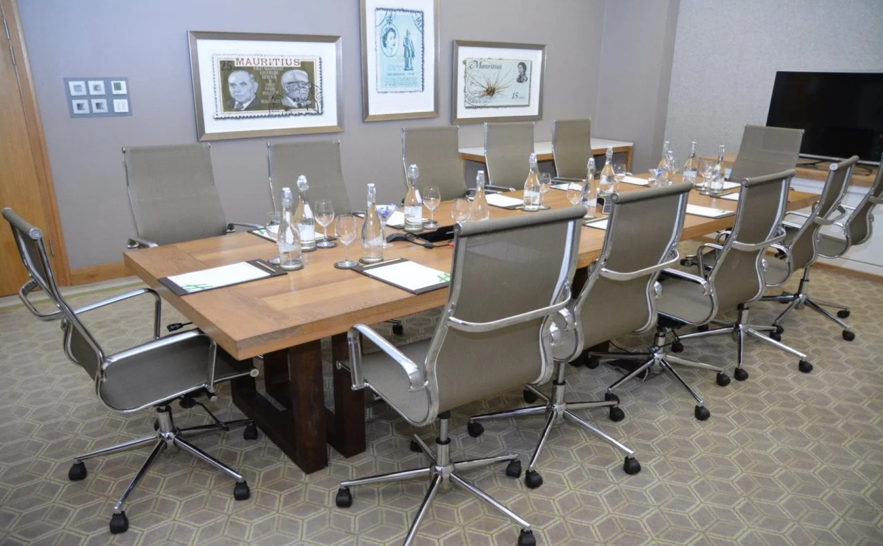 Holiday Inn Mauritius Mon Tresor by IHG