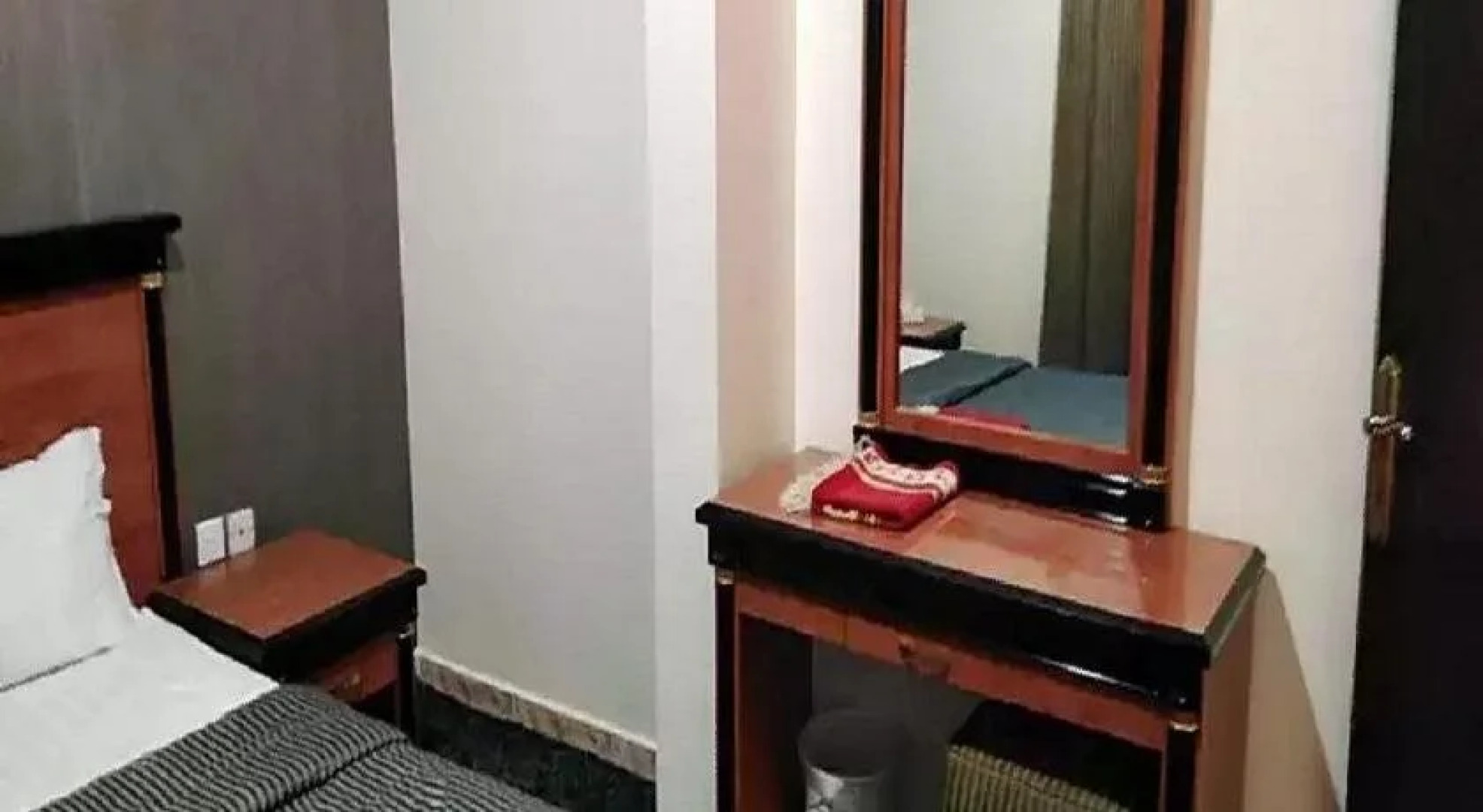 Al Hamra Palace - Al Steen Branch