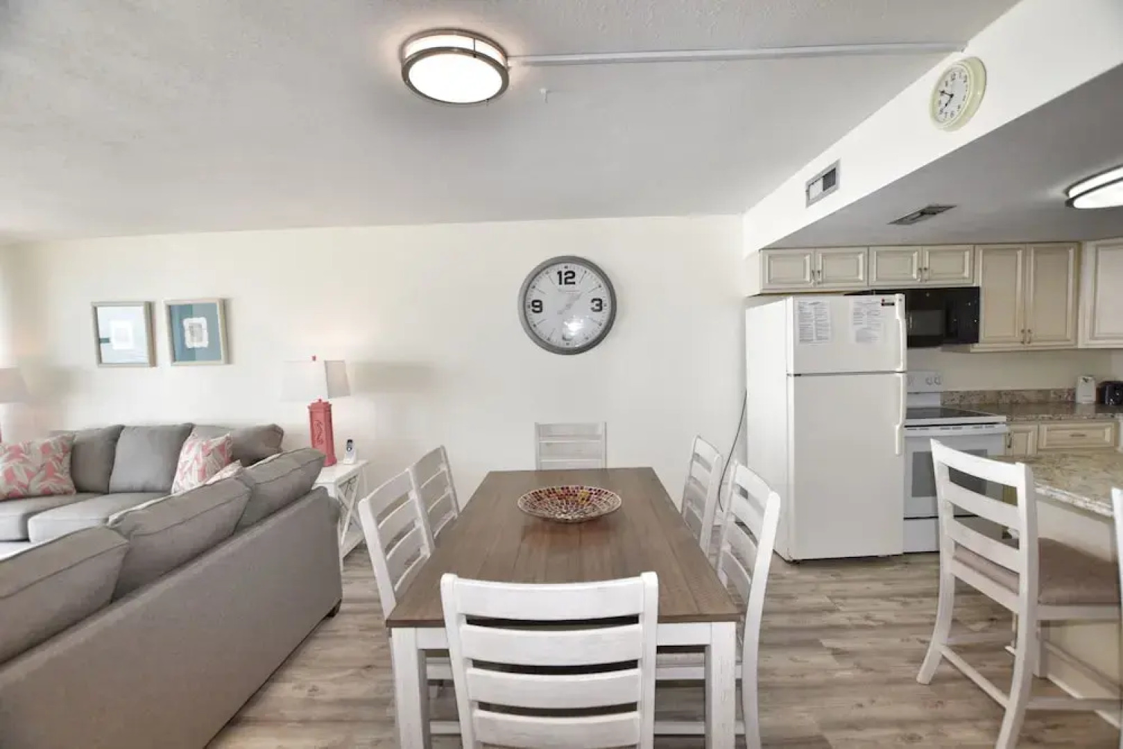 0301 Waters Edge Resort 3 Bedroom Condo by Redawning