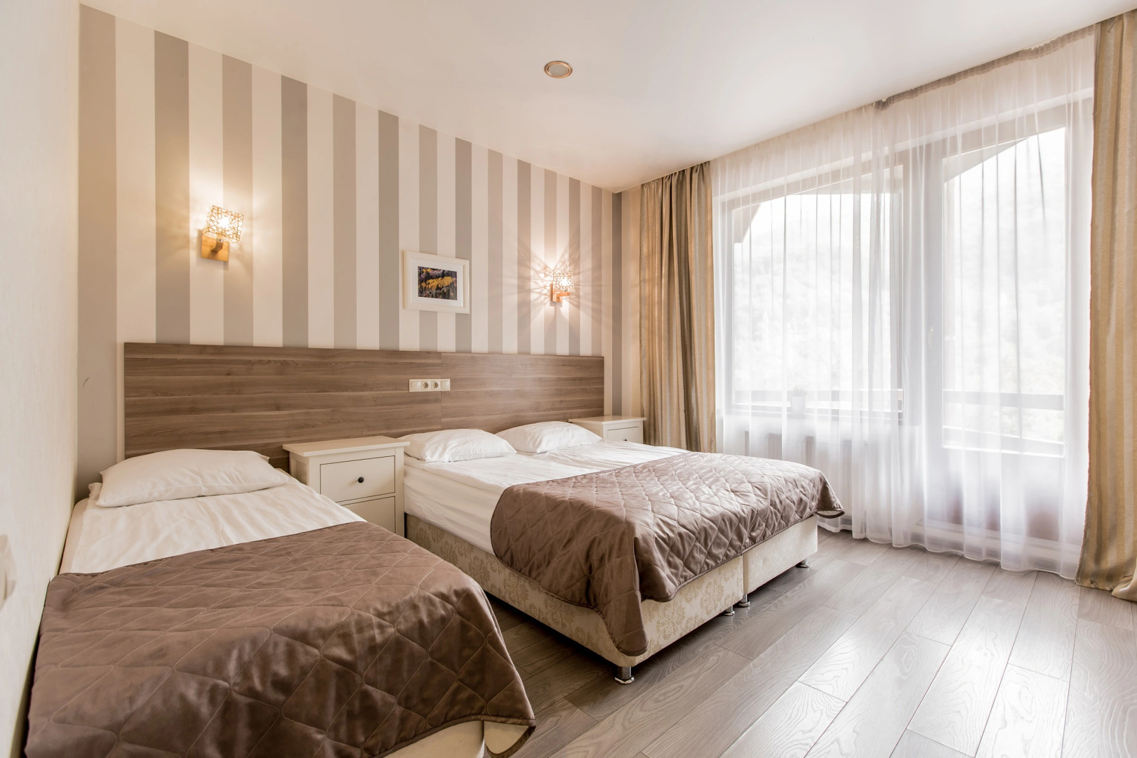 Отель Династия