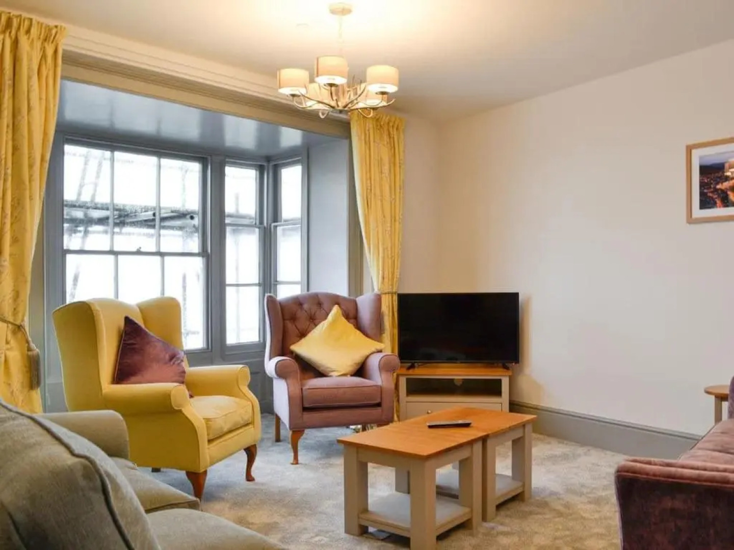 Grosvenor House APT 2