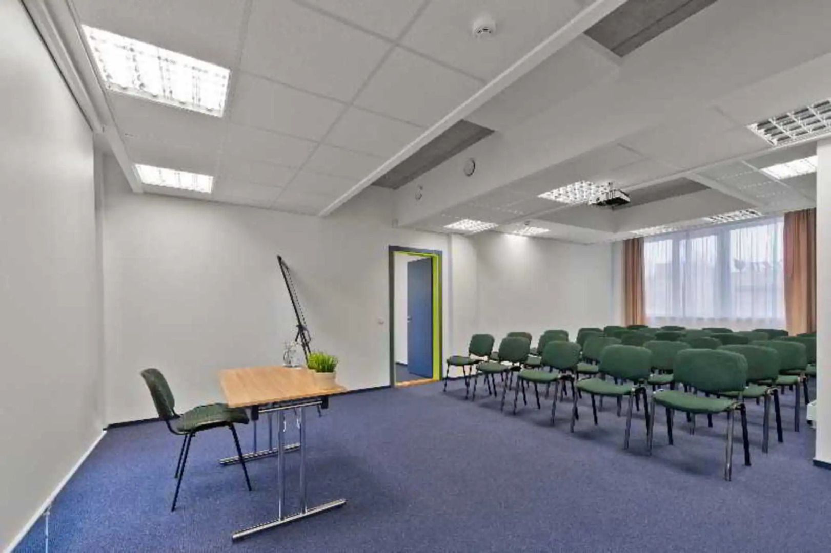 Отель Green Vilnius