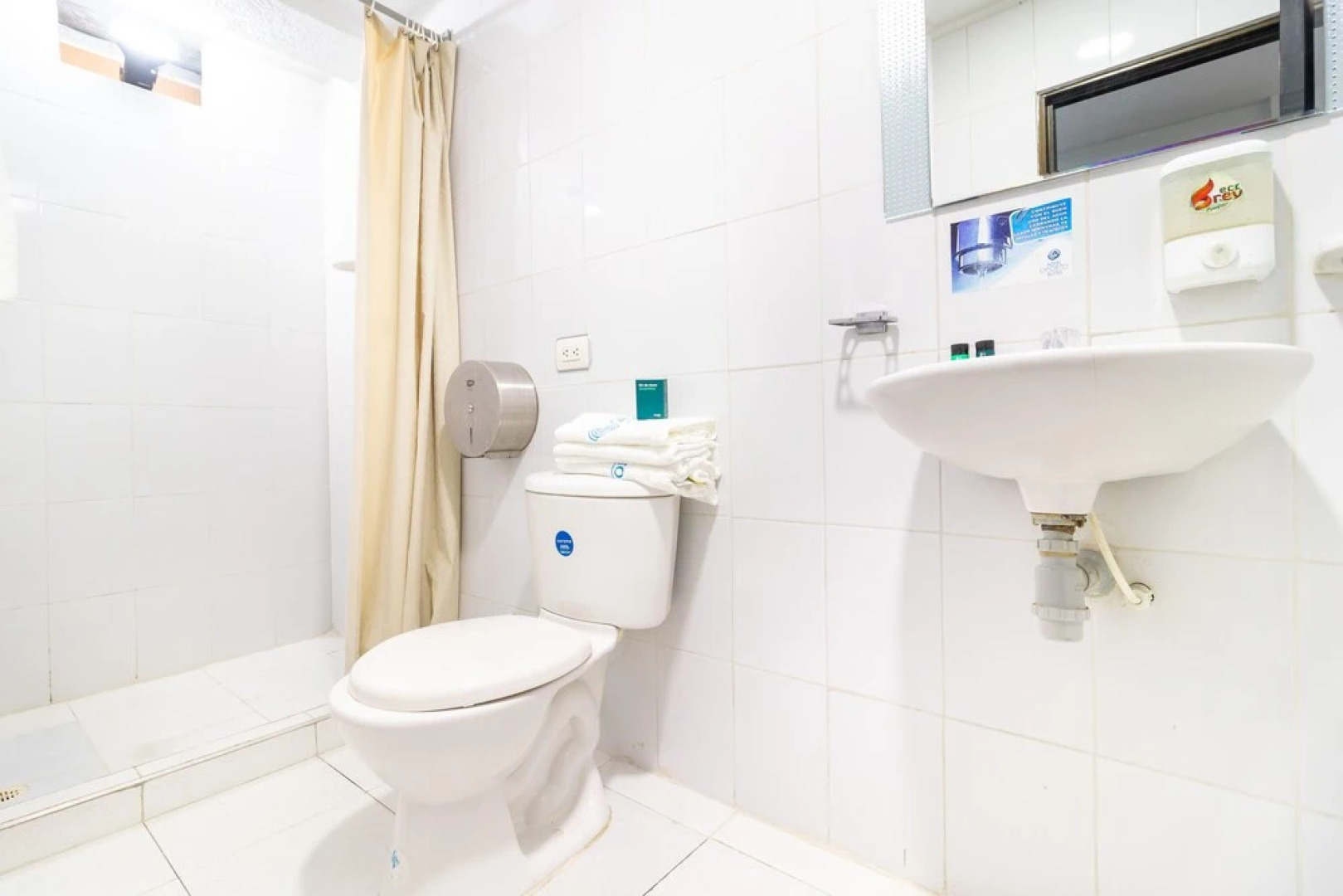 Hotel Oporto Suite Cucuta