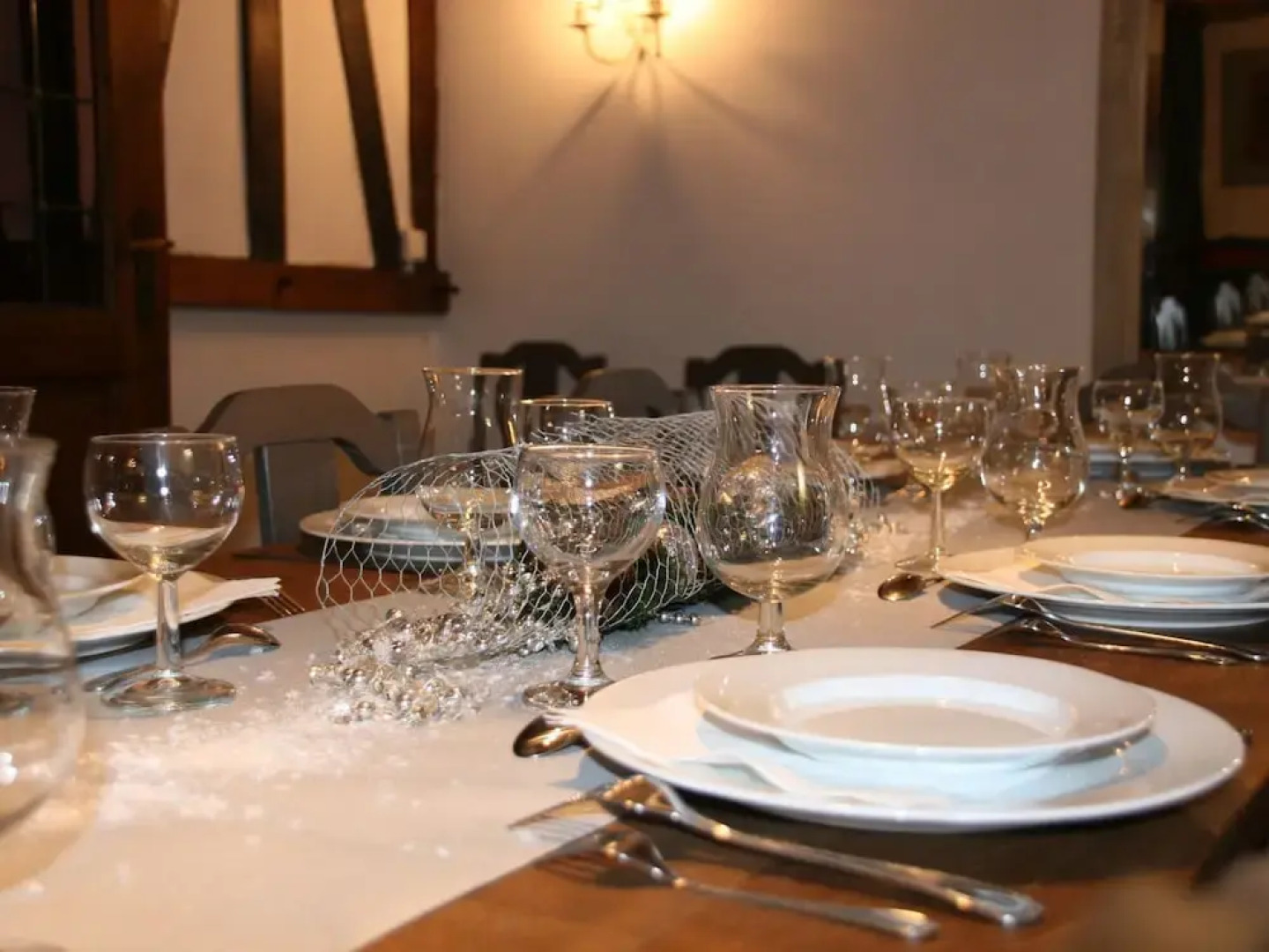 Vintage Farmhouse With Garden, Roofed Terrace