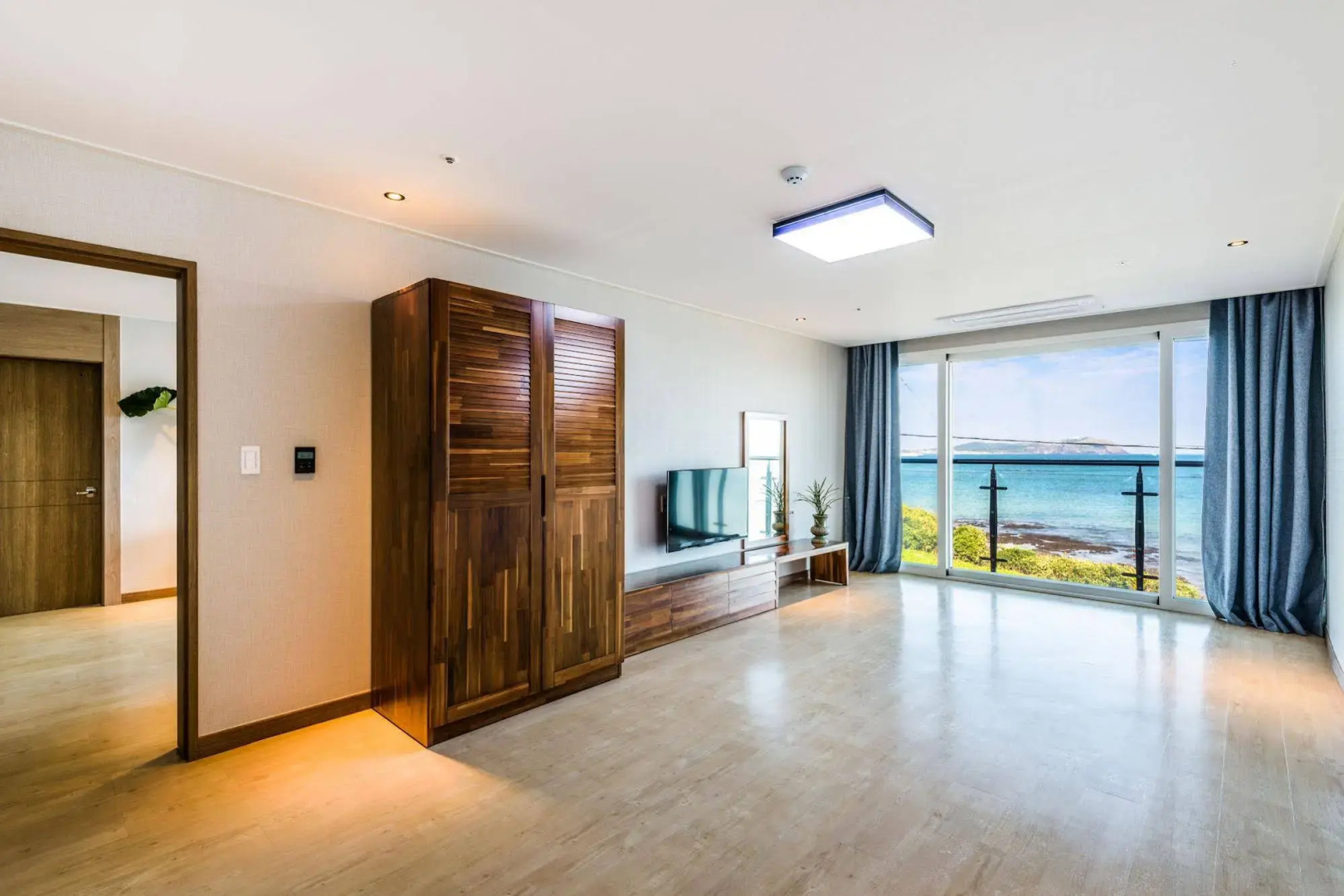 Spring and Autumn Hotel&Resort