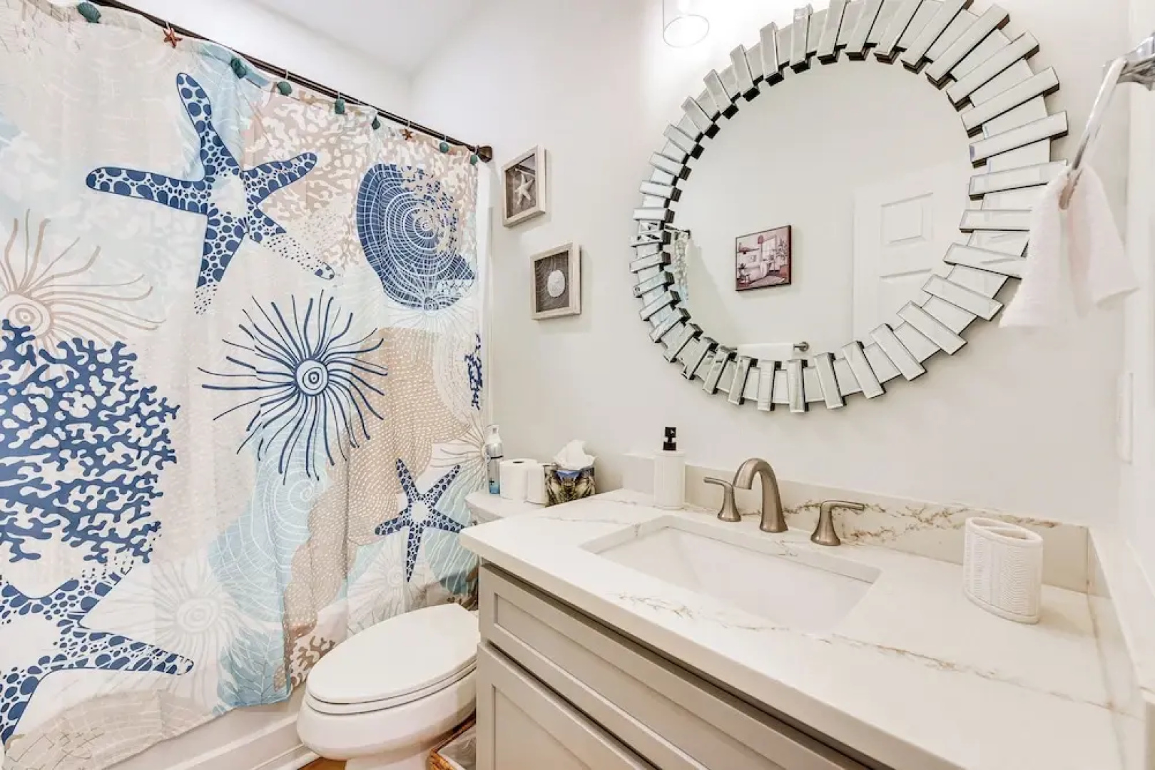 Charming Bluffton Home w/ Yard ~ 3 Mi to Beaches!