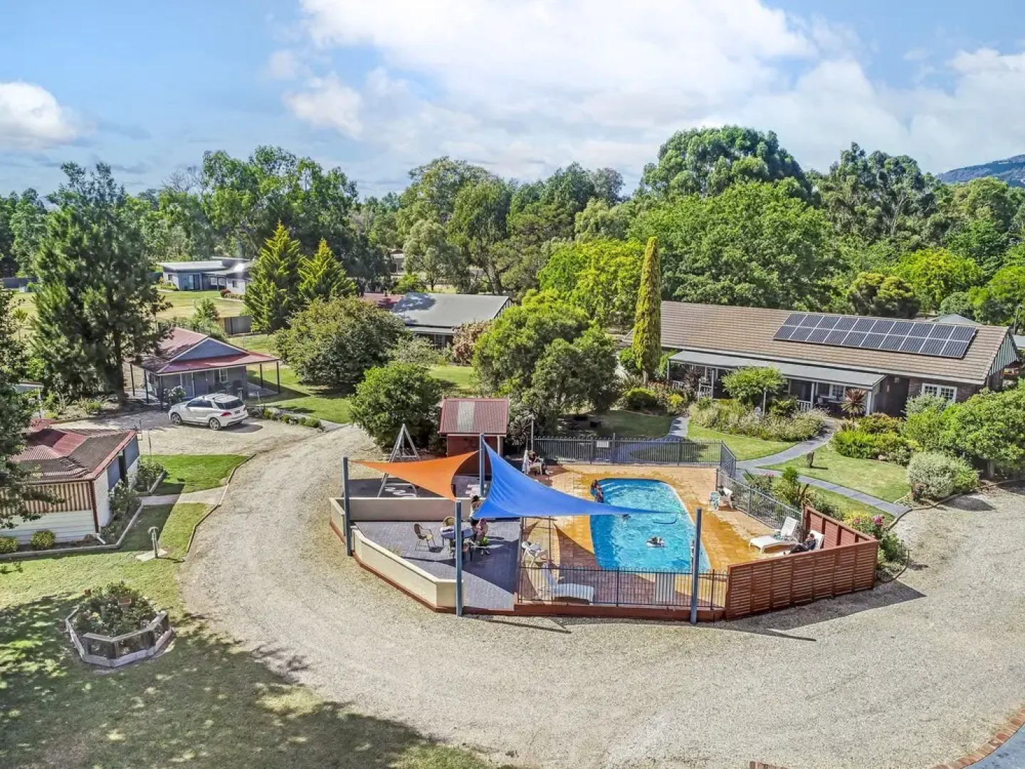 Greenvale Holiday Units