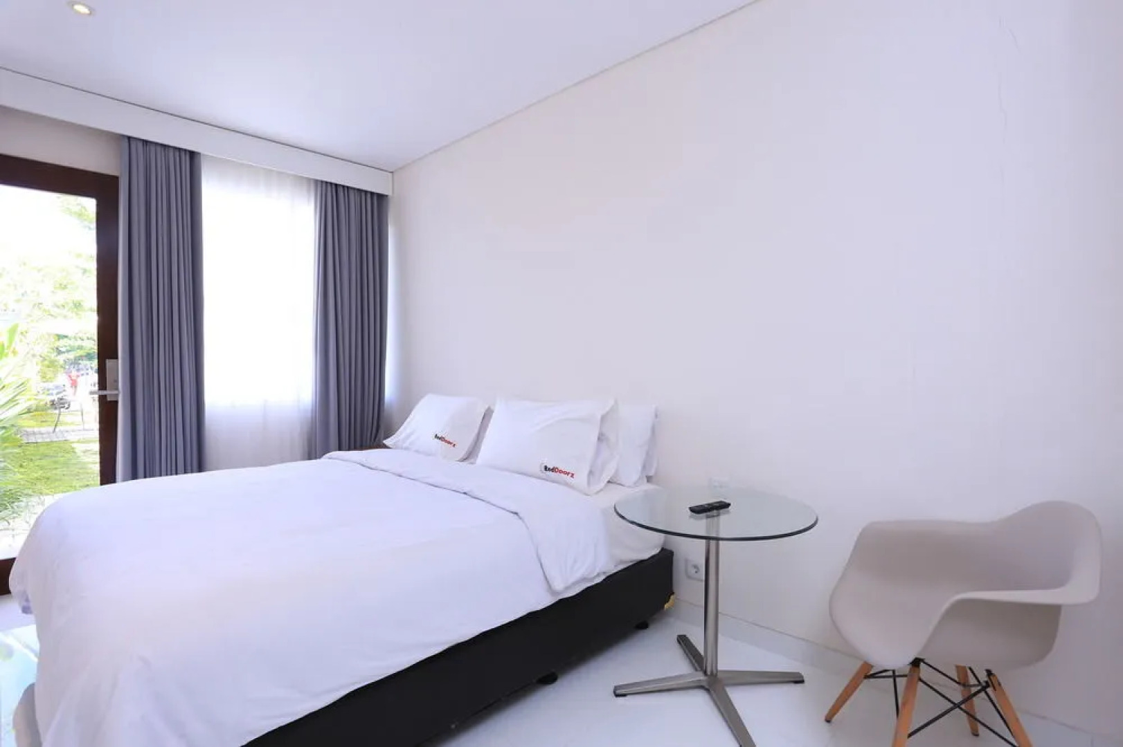 RedDoorz @ Petitenget Seminyak