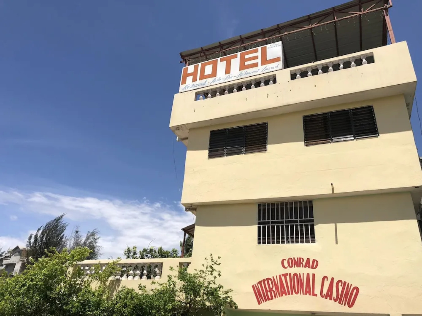 Detente Du Cacique Villa Hotel