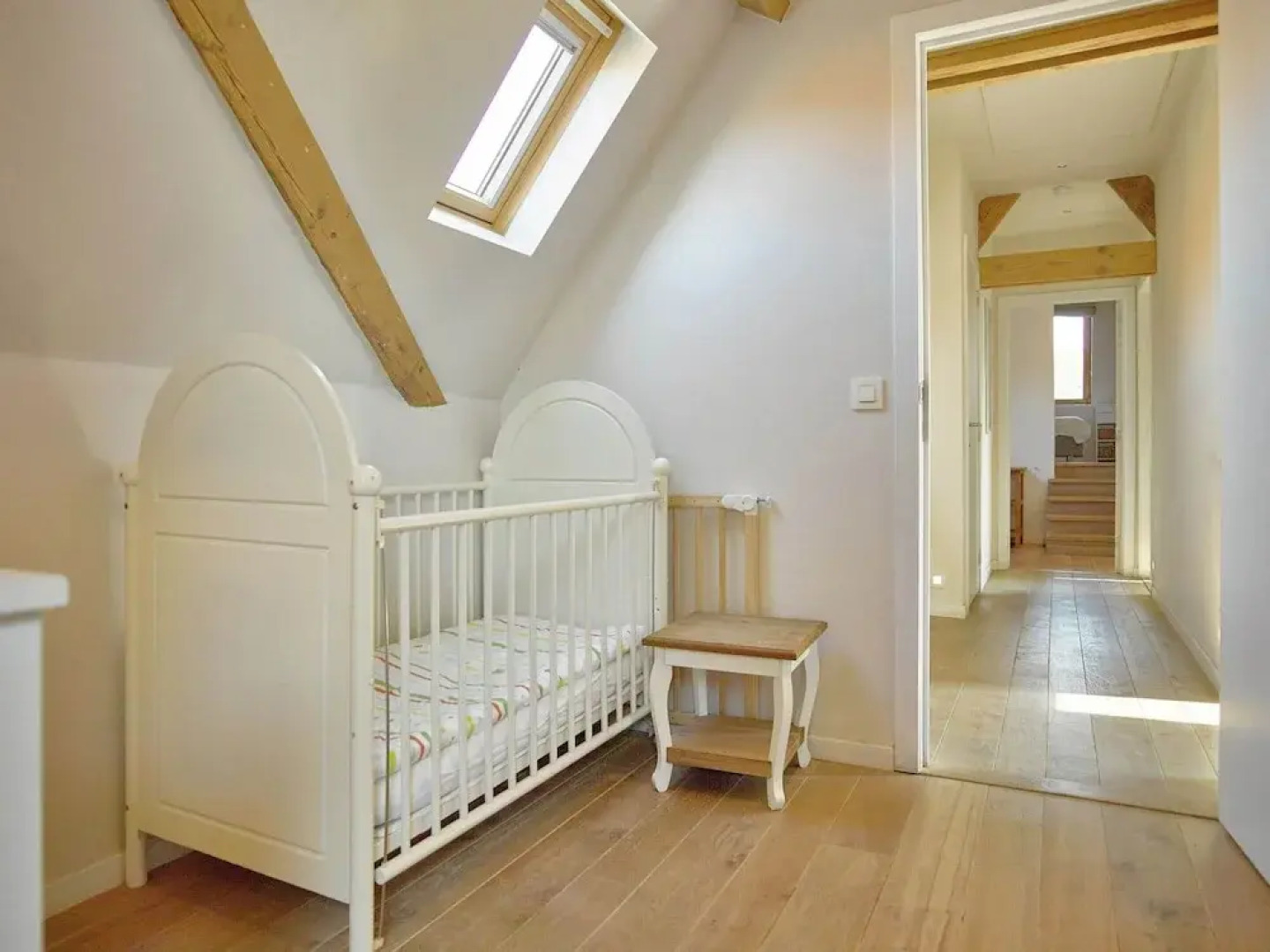 Diksmuide Mansion With Games