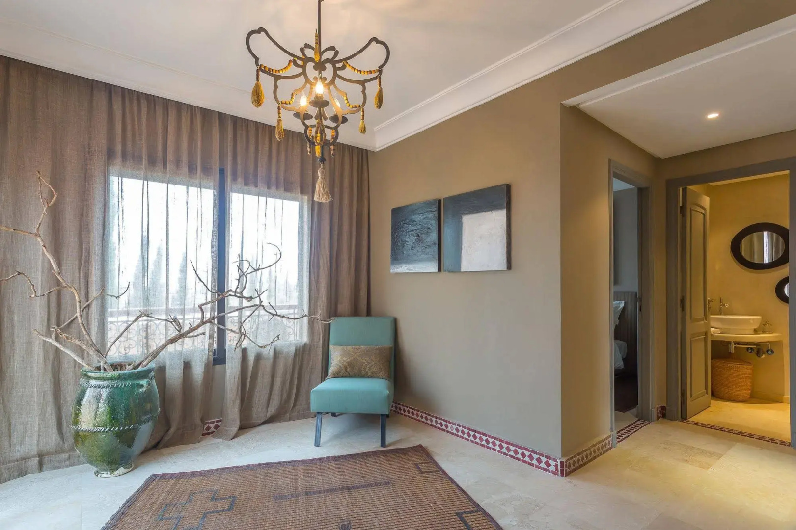 Malaya Suites & Villas