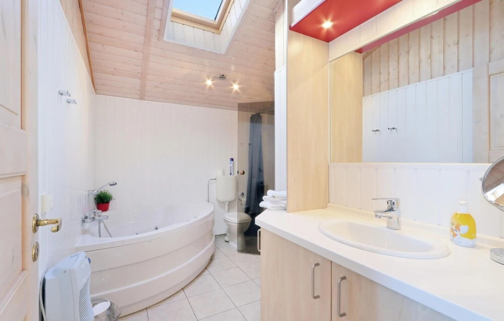 Stunning Home in Rechlin With 2 Bedrooms, Sauna and Wifi