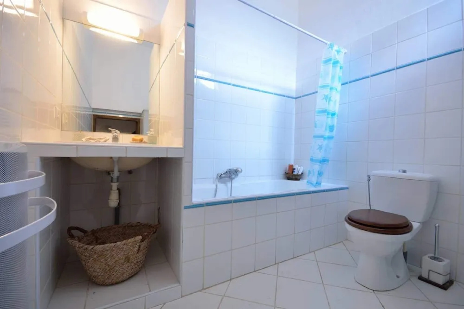 Charming Longo May Family Retreat - For 8 Guests!