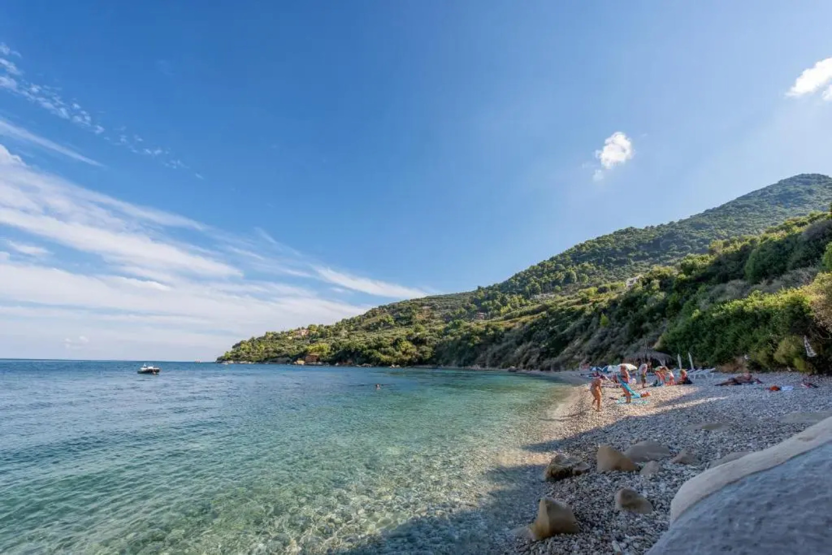 Lithalona Villas & Houses