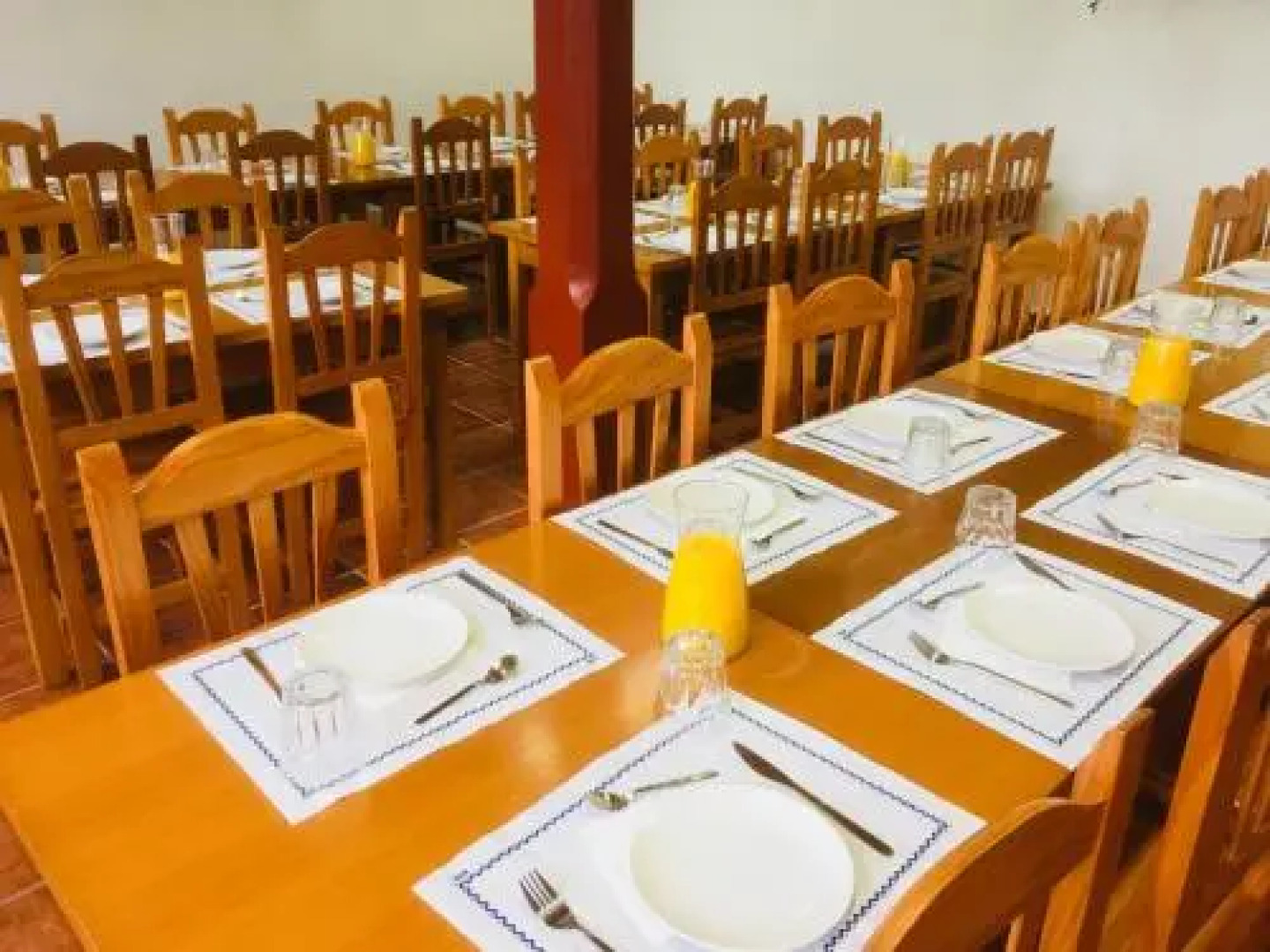 Hostel Albergue de Pintueles