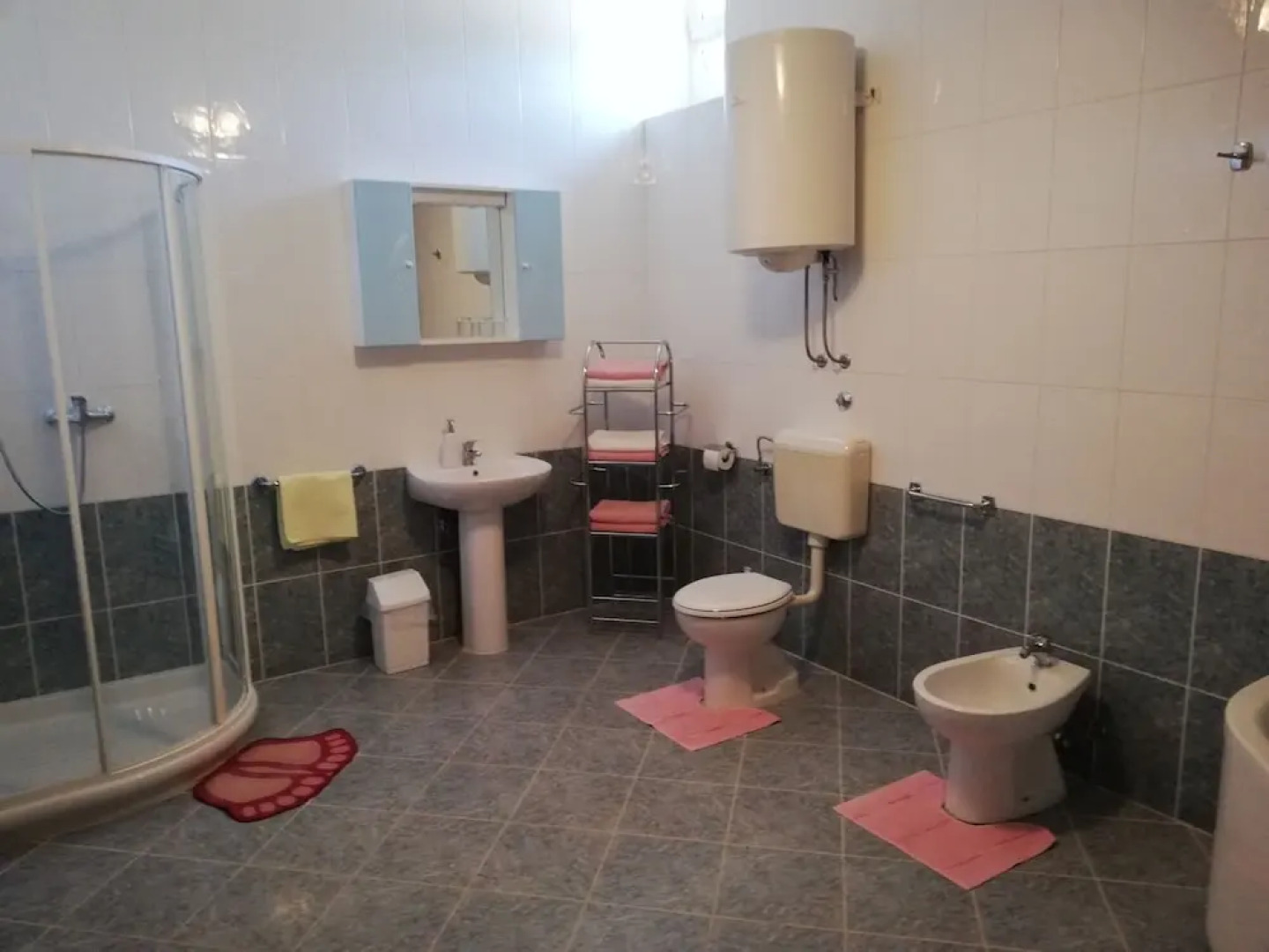 Villa Valeta 500 Meters From the Beach