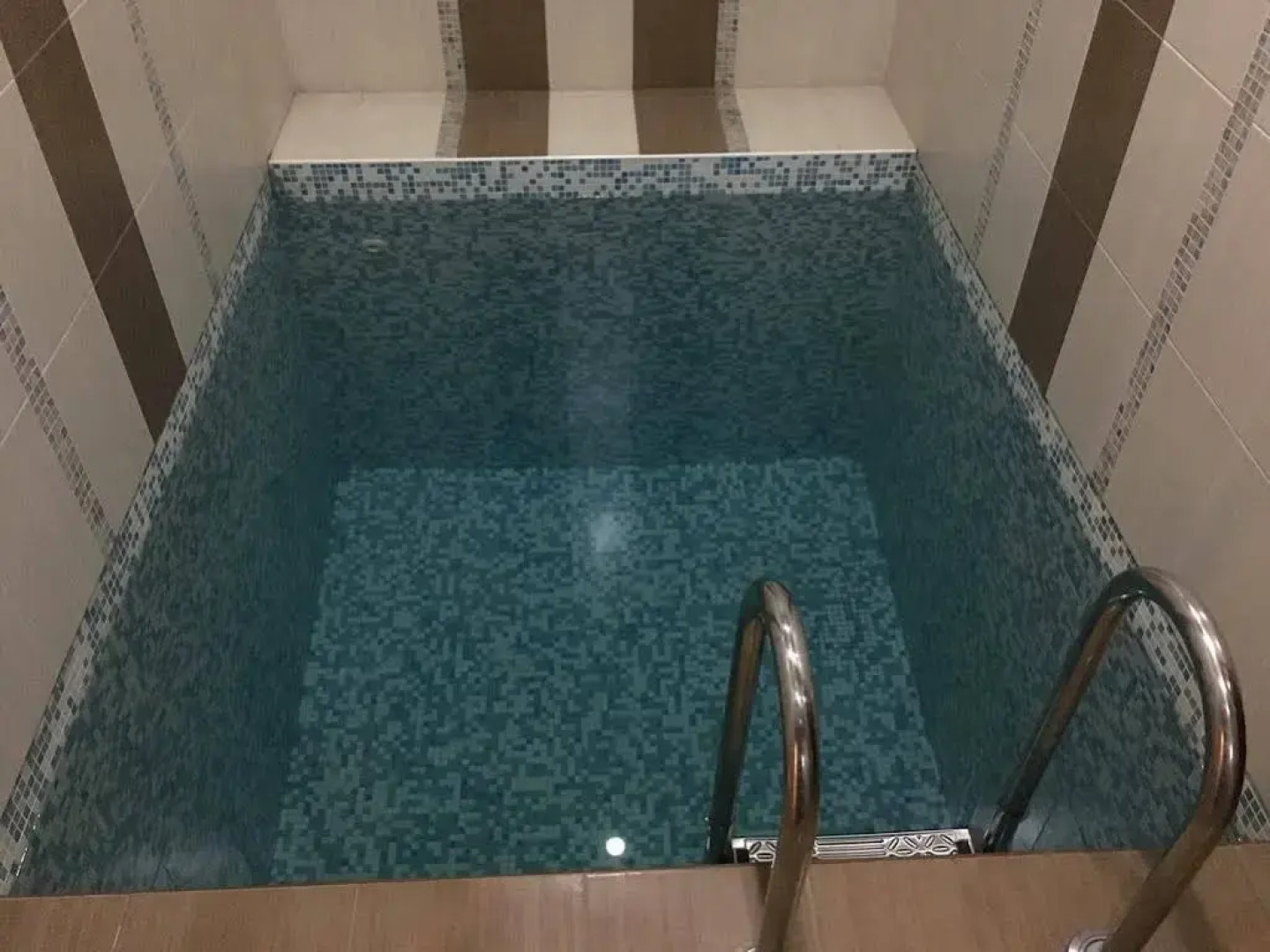 Na Kropotkina Guesthouse