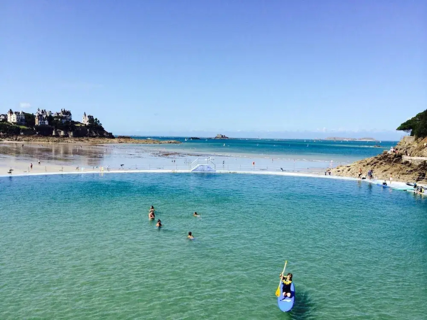 Quiet Duplex Apartment in St Briac sur Mer